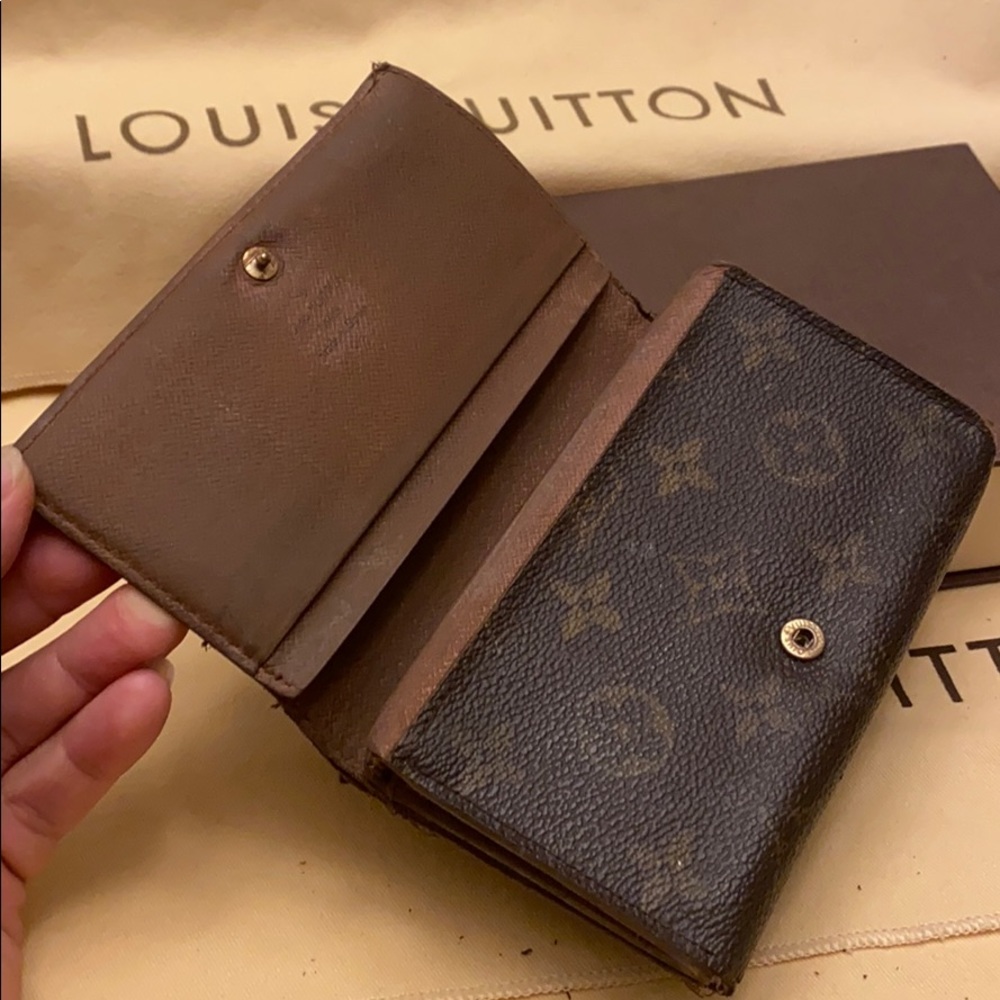 Louis Vuitton Bifold Wallet Vintage - Picture 2 of 7